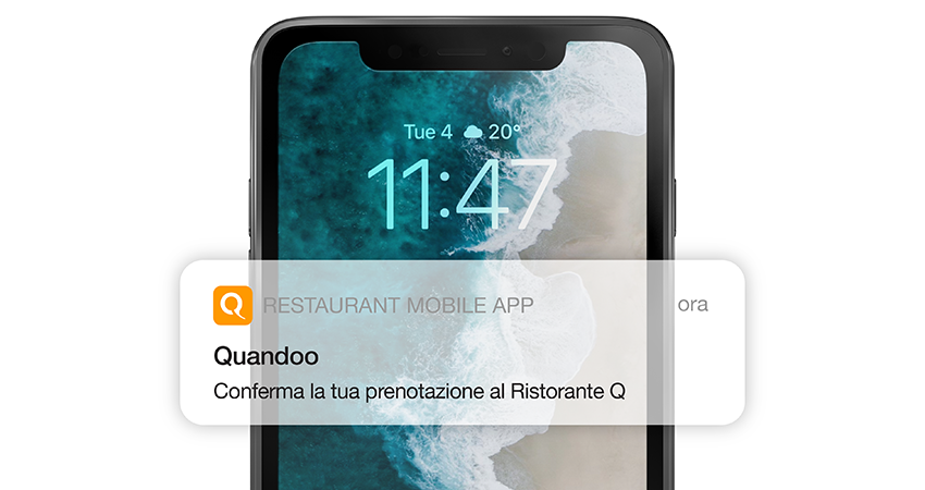 Smartphone con una notifica di Quandoo che dice 'Conferma la tua prenotazione al Ristorante Q'